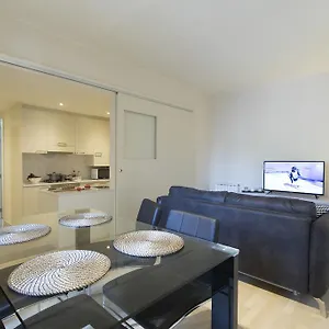 Apartment Bravissimo Cort Reial-2b