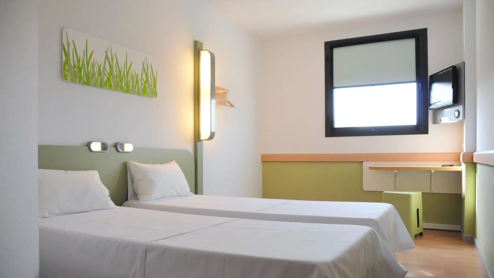 Ibis Budget Girona Costa Brava 2*,  İspanya