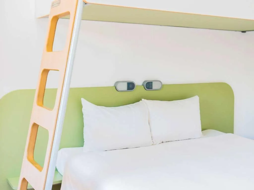 Konukevi Ibis Budget Girona Costa Brava