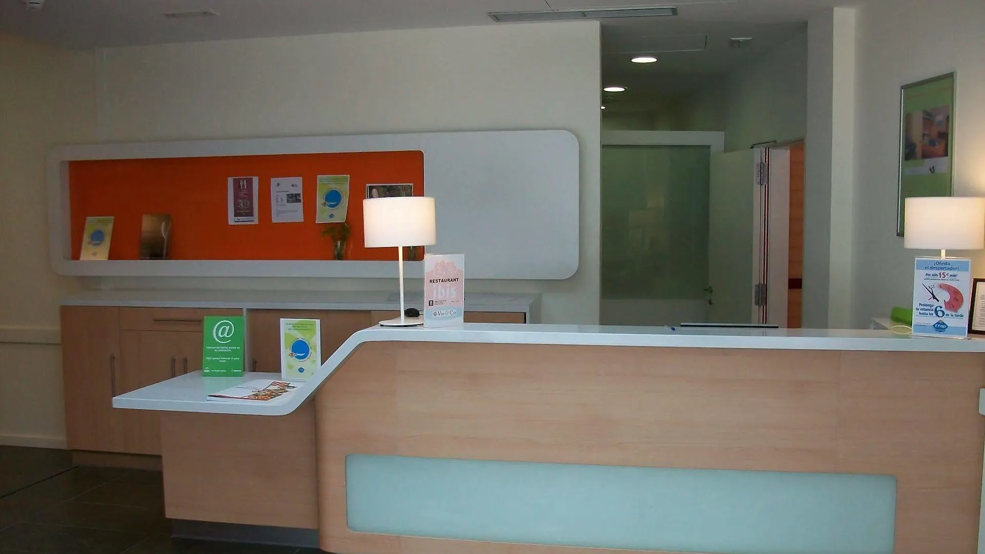** Konukevi Ibis Budget Girona Costa Brava İspanya